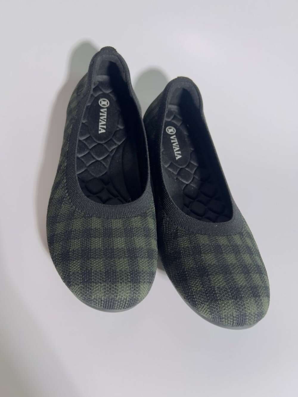 VIVAIA Women’s Knit Flats Green Camo Size US 10.5 EU 41